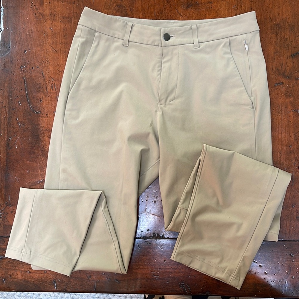 Lululemon Men’s Khalki Pants
